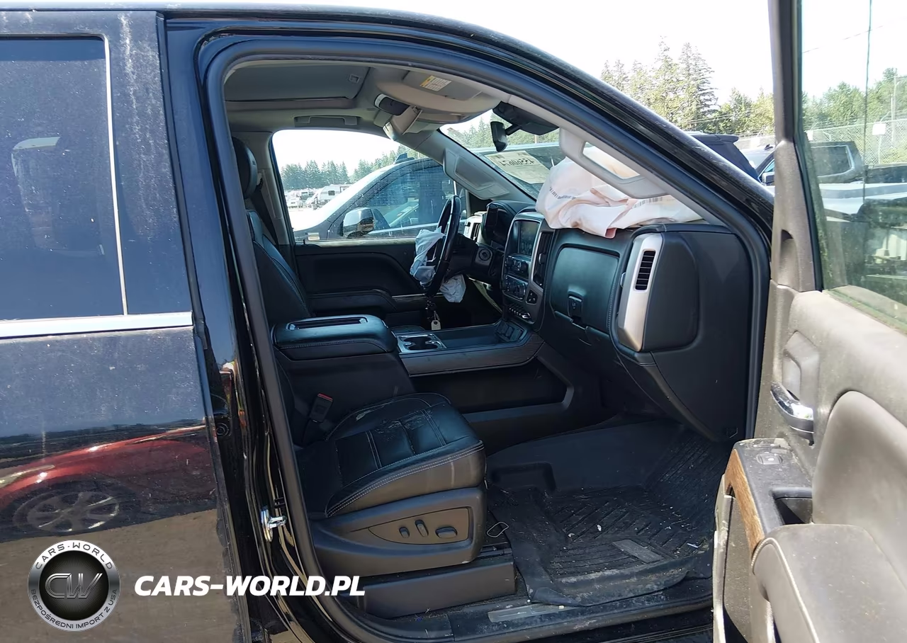 2018 GMC Sierra 2500Hd Denali VIN:1GT12UEY5JF227803 - 5