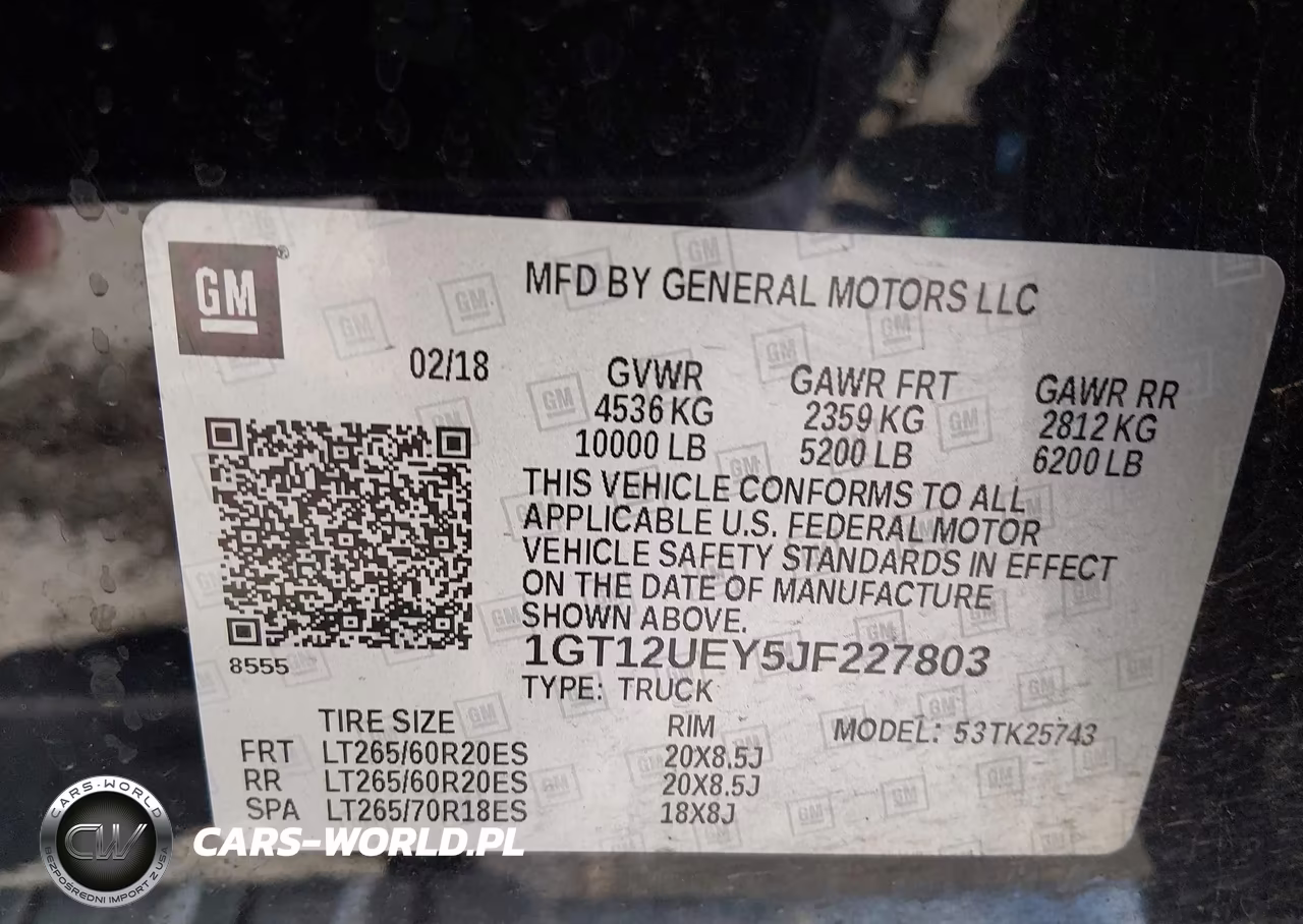 2018 GMC Sierra 2500Hd Denali VIN:1GT12UEY5JF227803 - 9