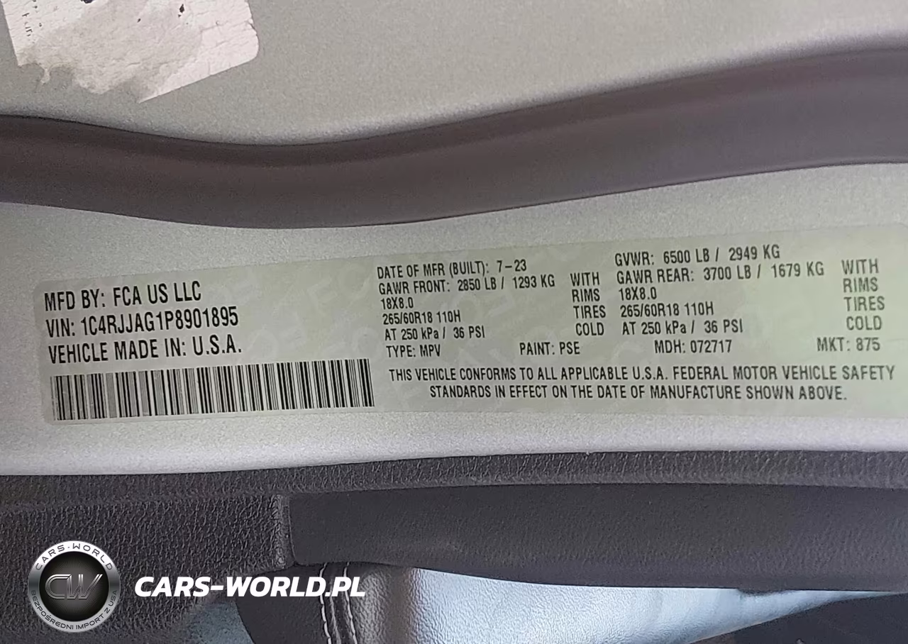 2023 Jeep Grand Cherokee L Laredo 4X2 VIN:1C4RJJAG1P8901895 - 9