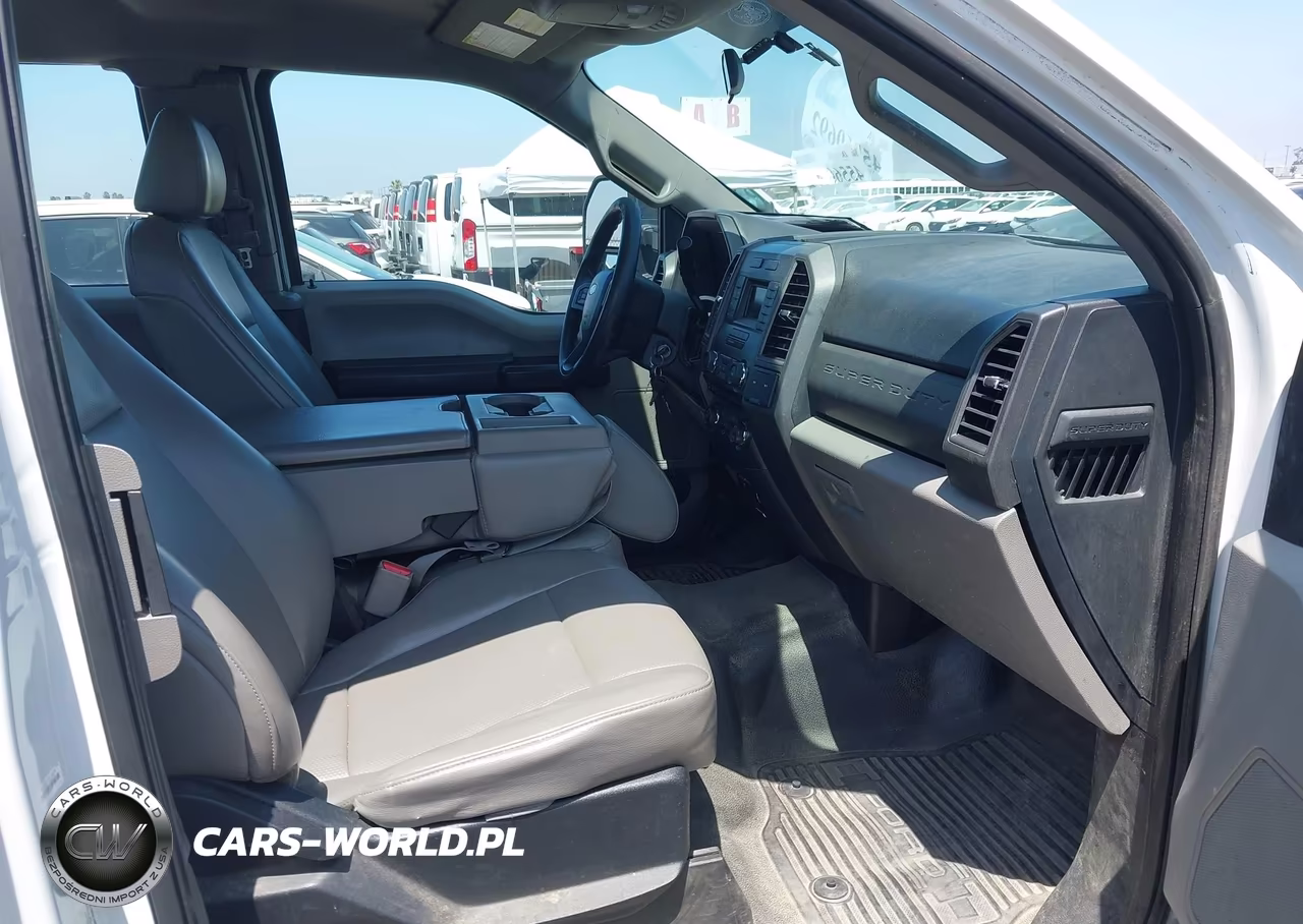 2017 Ford F-350 Xl-Xlt VIN:1FD8X3A61HEE29046 - 5