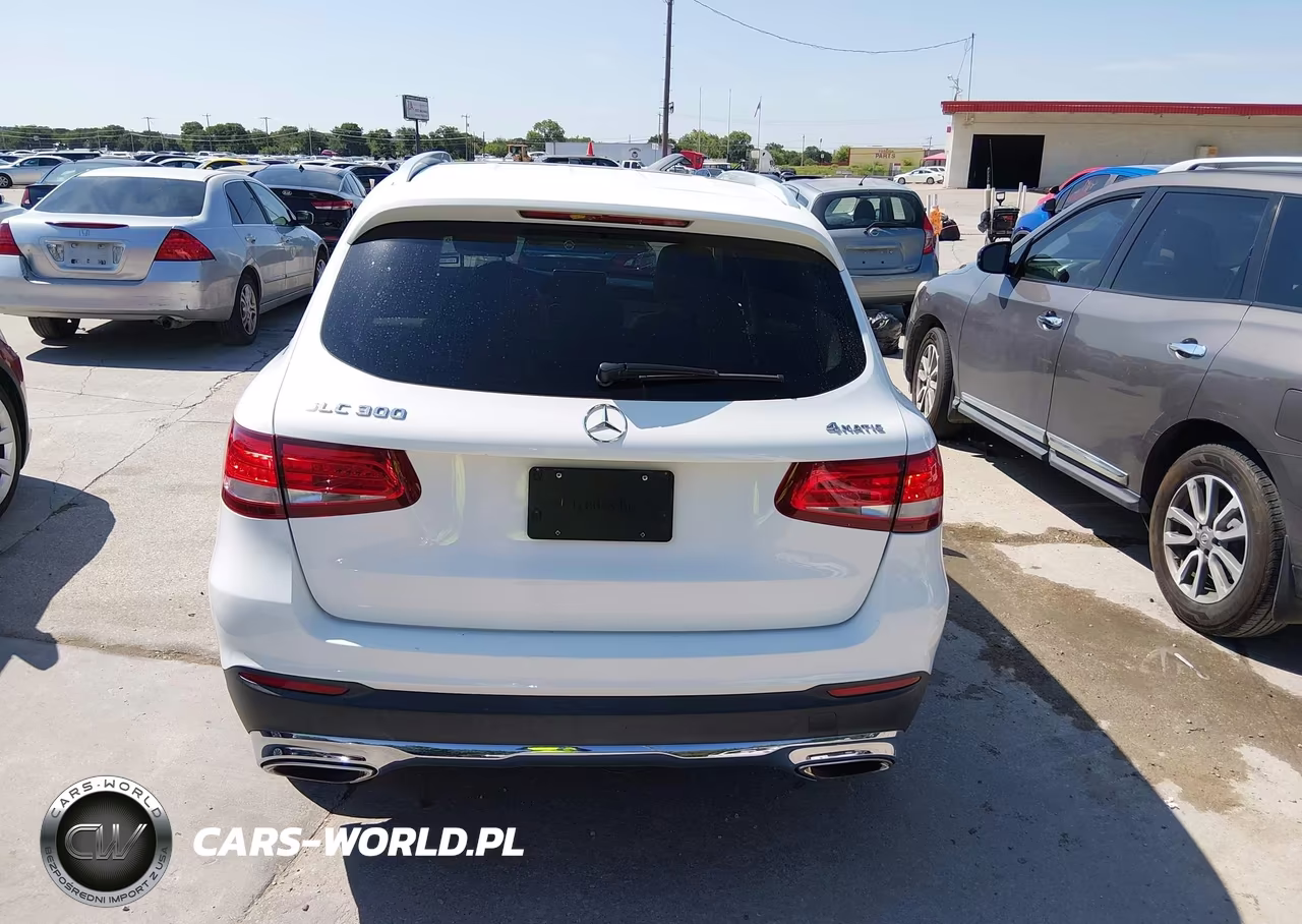 2017 Mercedes-Benz Glc 300 4Matic VIN:WDC0G4KB5HF184212 - 16
