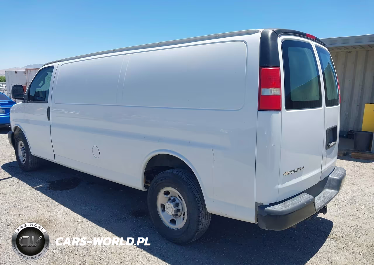 2018 Chevrolet Express 3500 Work Van VIN:1GCZGHFG8J1316859 - 3