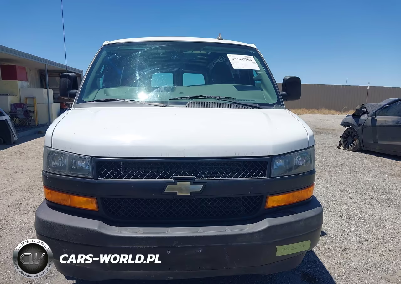 2018 Chevrolet Express 3500 Work Van VIN:1GCZGHFG8J1316859 - 6