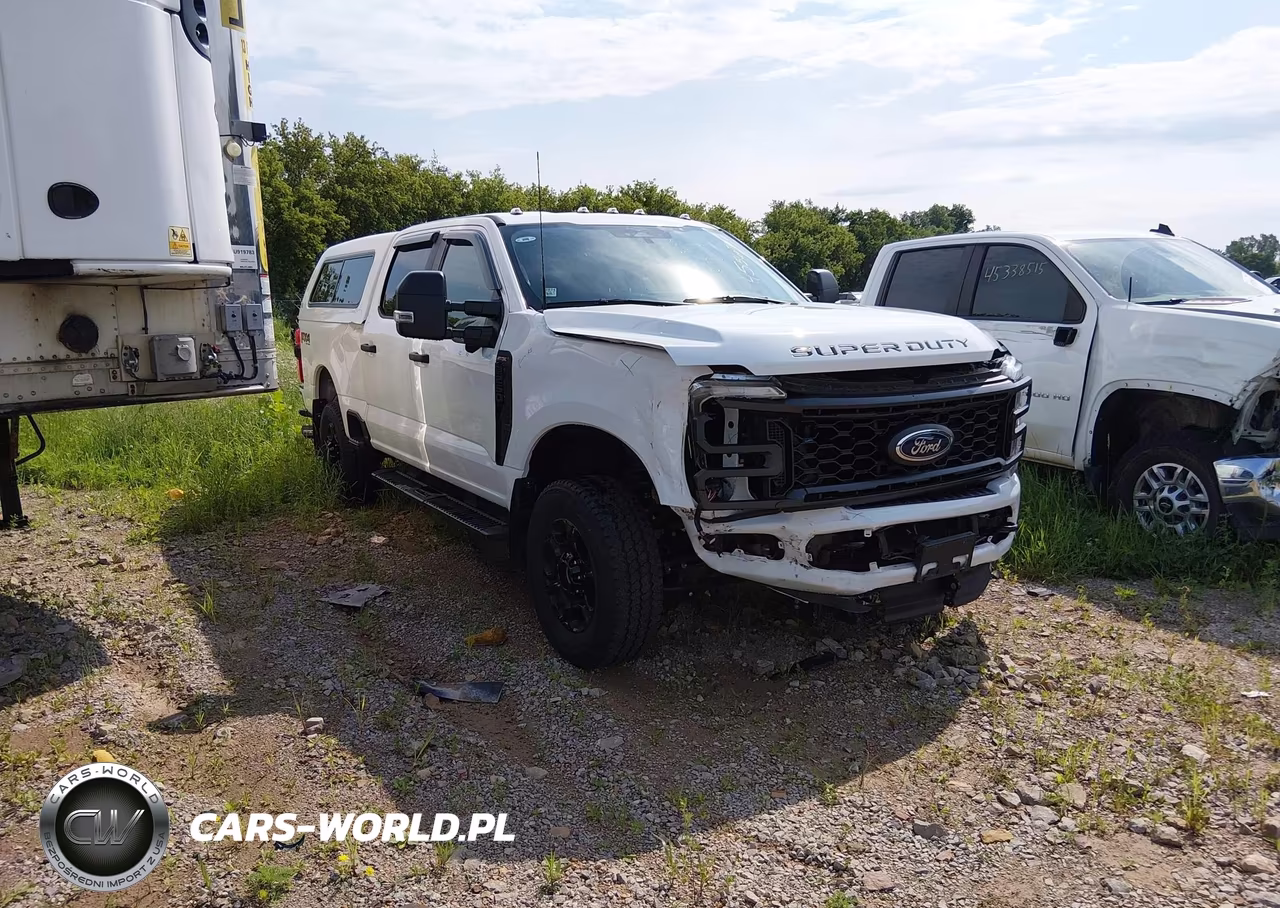 2023 Ford F-250 Xl – zdjęcie 1 z 22