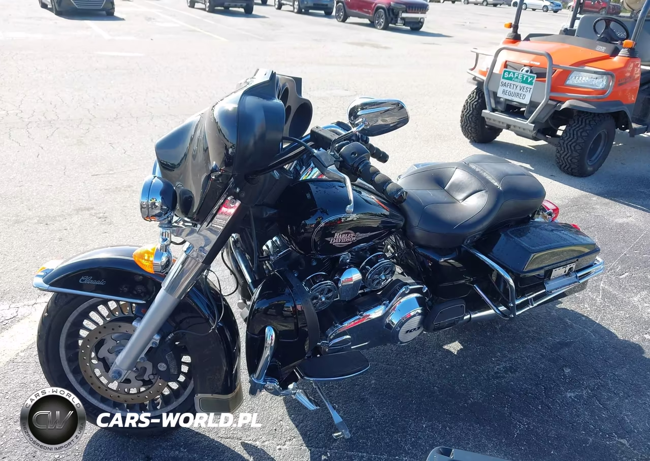 2012 Harley-Davidson Flhtc Electra Glide Classic VIN:1HD1FFM11CB649774 - 2