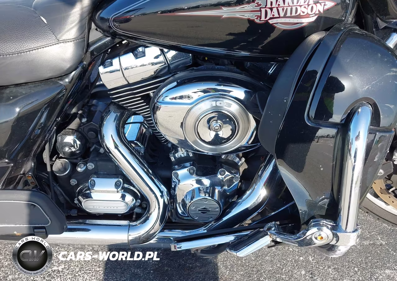2012 Harley-Davidson Flhtc Electra Glide Classic VIN:1HD1FFM11CB649774 - 8