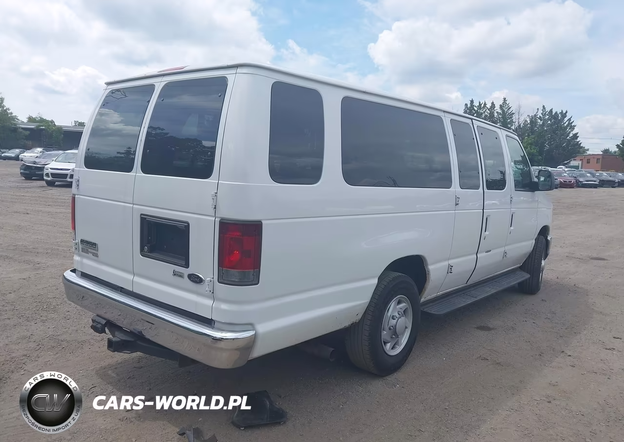 2012 Ford E-350 Super Duty Xl-Xlt VIN:1FBSS3BL3CDA89060 - 4
