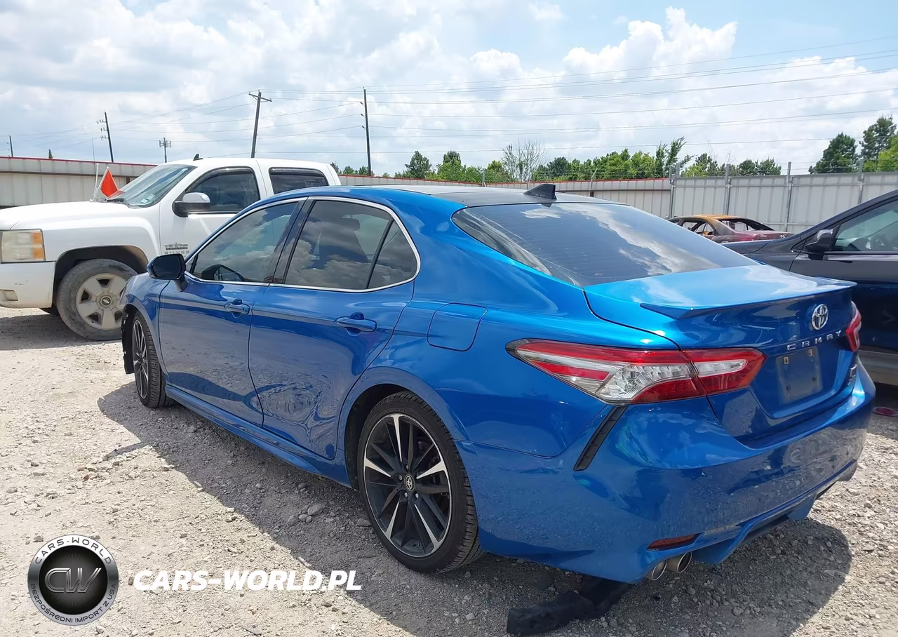 2019 Toyota Camry Xse VIN:4T1B61HK1KU251409 - 3