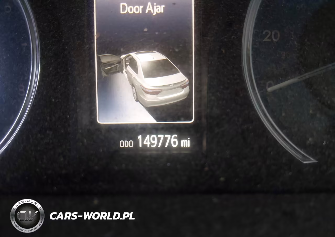 2016 Toyota Camry Le VIN:4T4BF1FK4GR560257 - 15