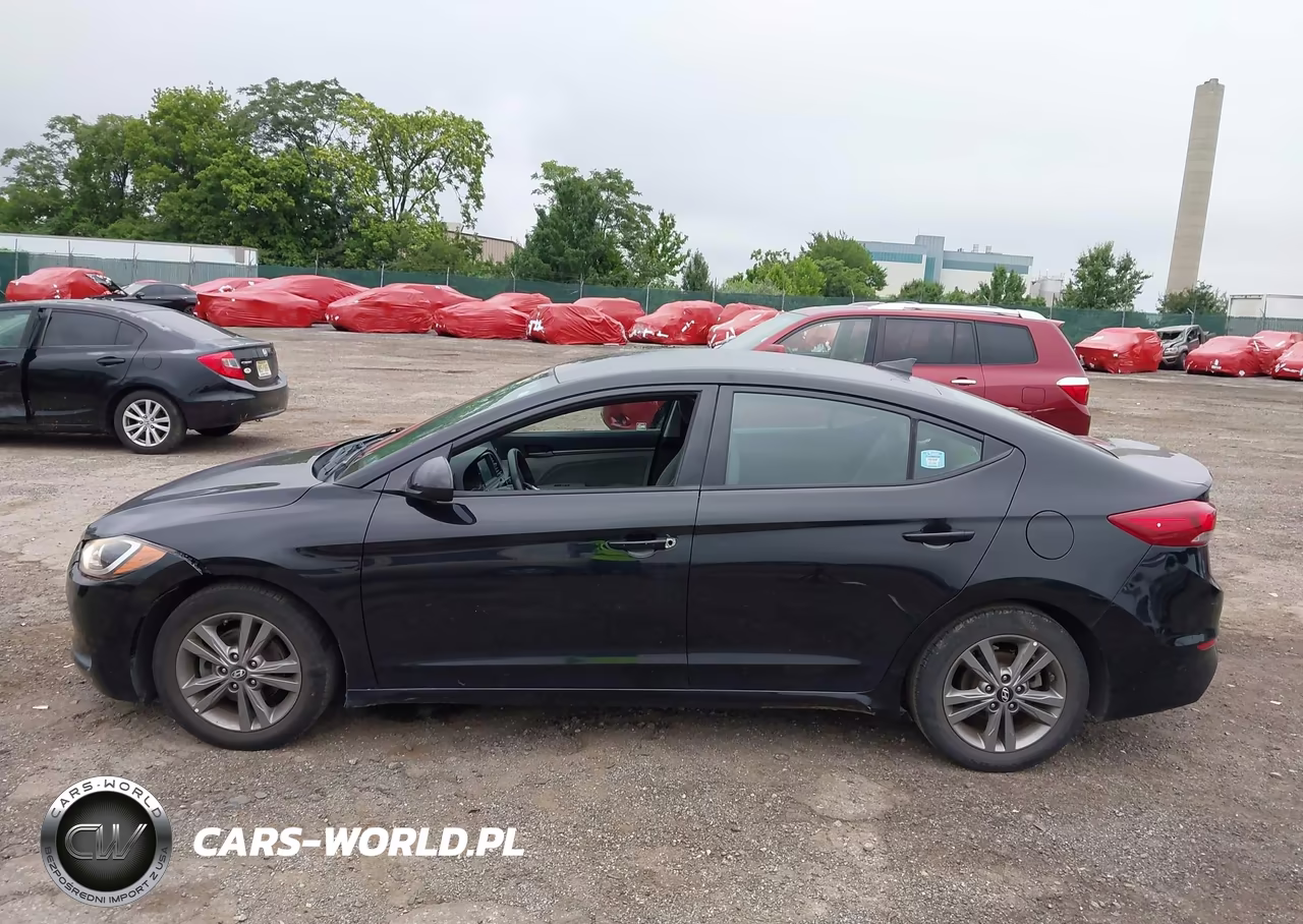 2018 Hyundai Elantra Sel VIN:5NPD84LF8JH270664 - 13