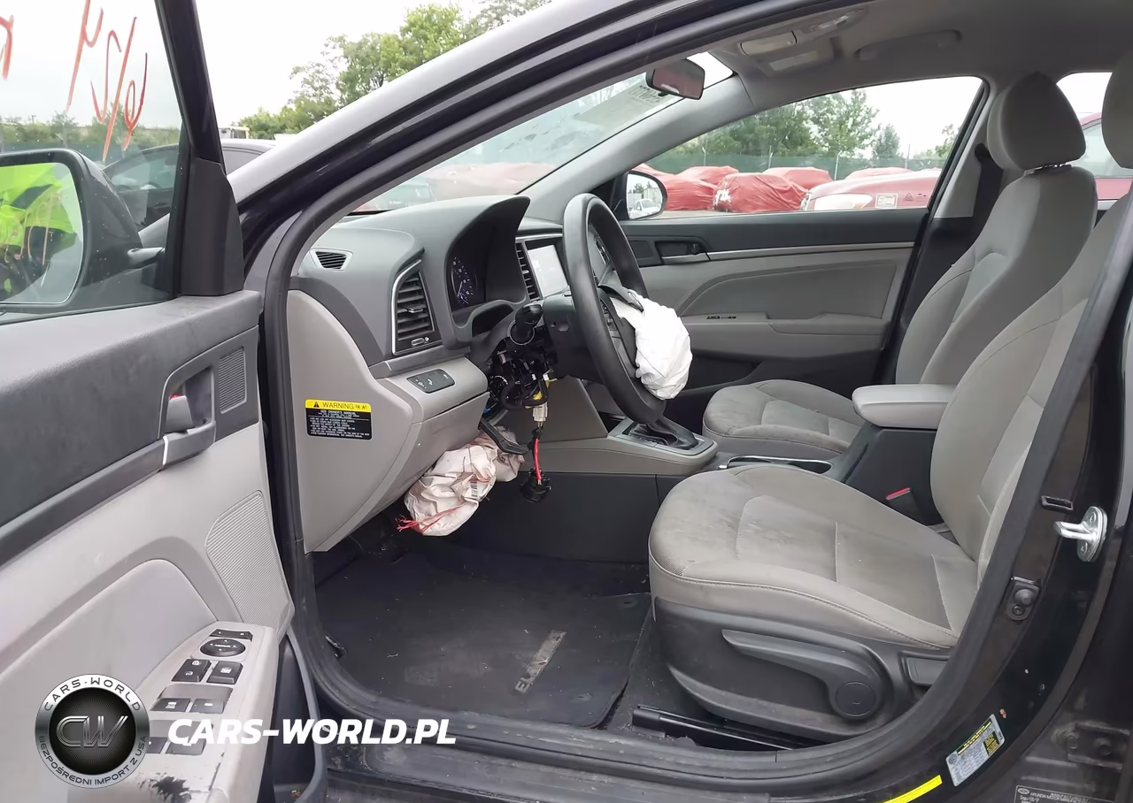 2018 Hyundai Elantra Sel VIN:5NPD84LF8JH270664 - 16