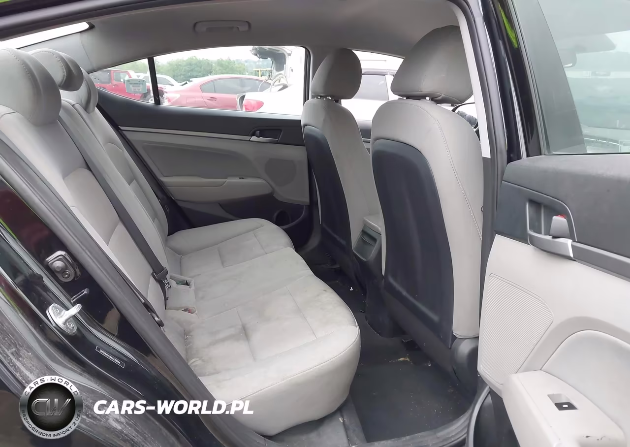 2018 Hyundai Elantra Sel VIN:5NPD84LF8JH270664 - 8