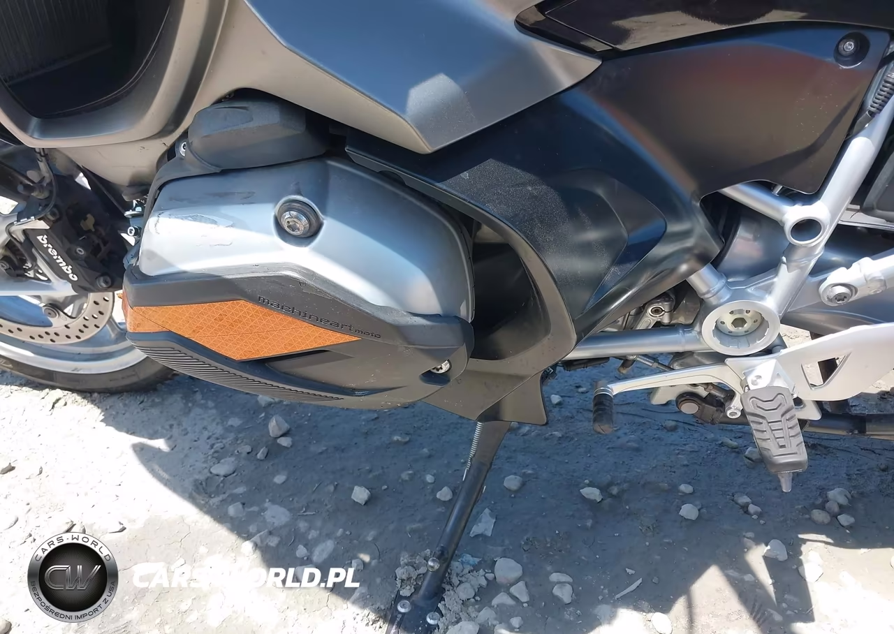 2015 BMW R1200 Rt VIN:WB10A1300FZ193234 - 9