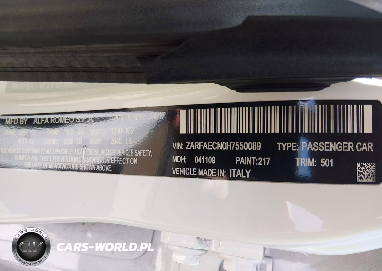 2017 Alfa Romeo Giulia Ti Rwd VIN:ZARFAECN0H7550089 - 9