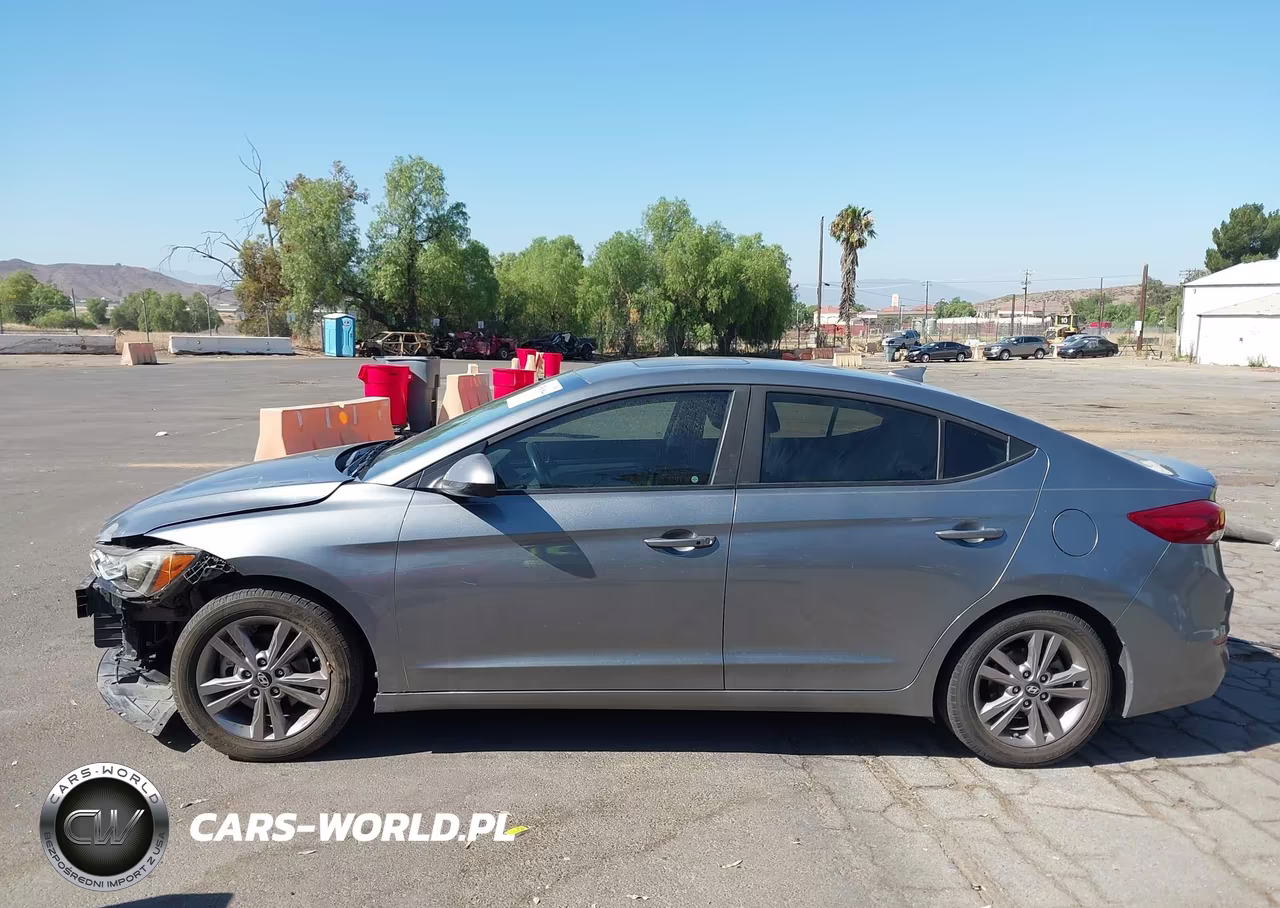 2018 Hyundai Elantra Value Edition VIN:KMHD84LF8JU532426 - 14