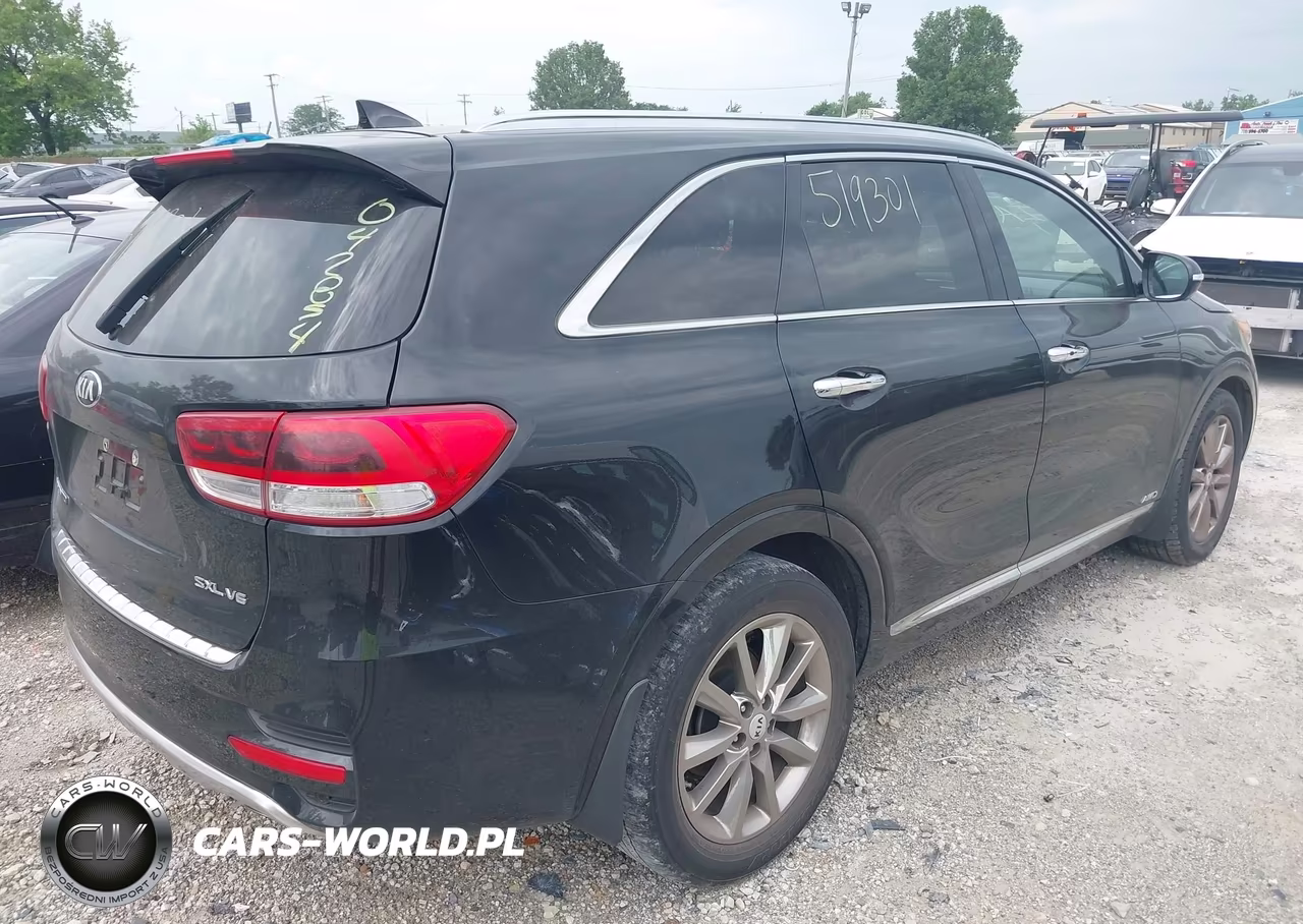 2018 Kia Sorento Sx VIN:5XYPKDA55JG360256 - 4