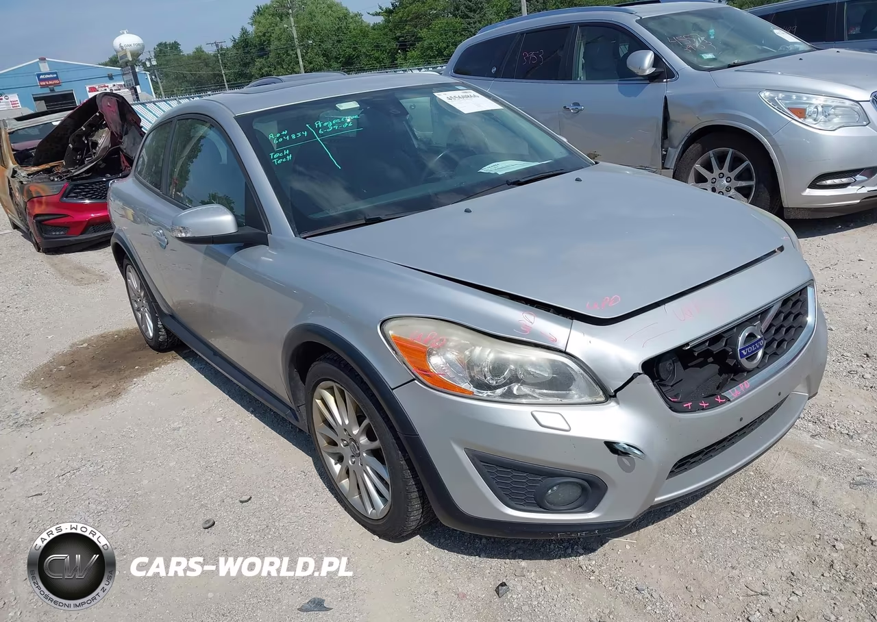 2011 Volvo C30 R-Design-T5 (Retail Only)