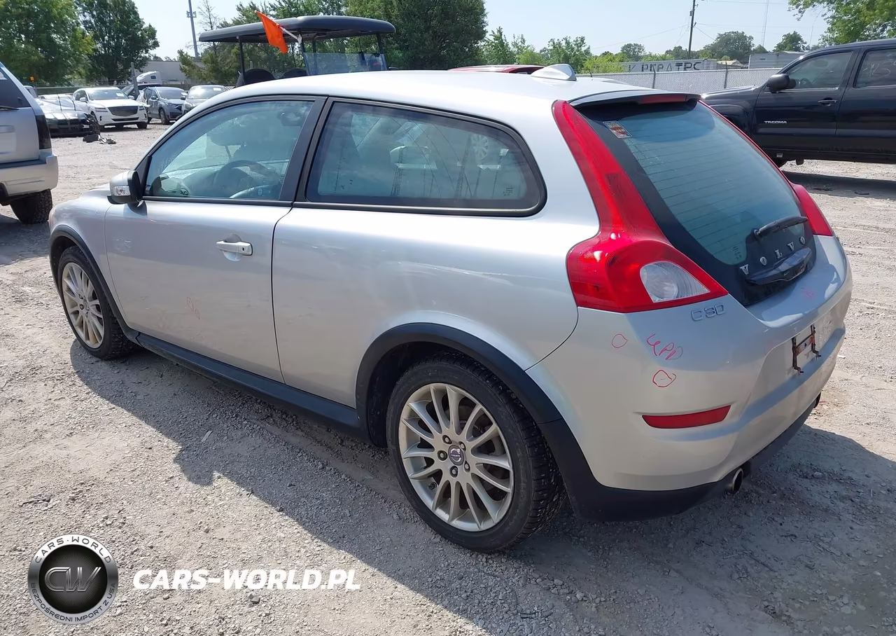 2011 Volvo C30 R-Design-T5 (Retail Only) VIN:YV1672MK8B2204611 - 3