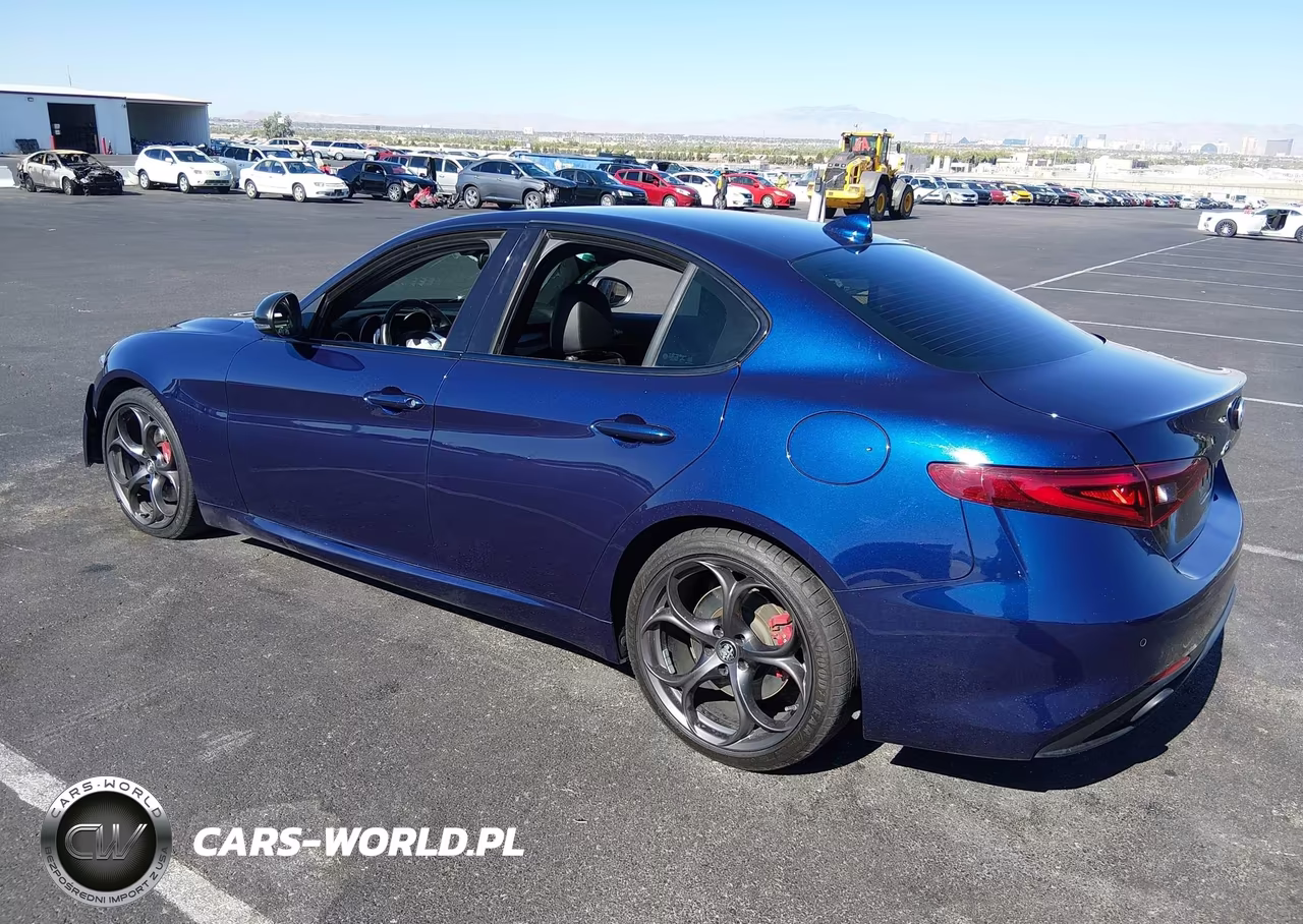 2020 Alfa Romeo Giulia Ti Sport Rwd VIN:ZARFAMBN7L7631613 - 3