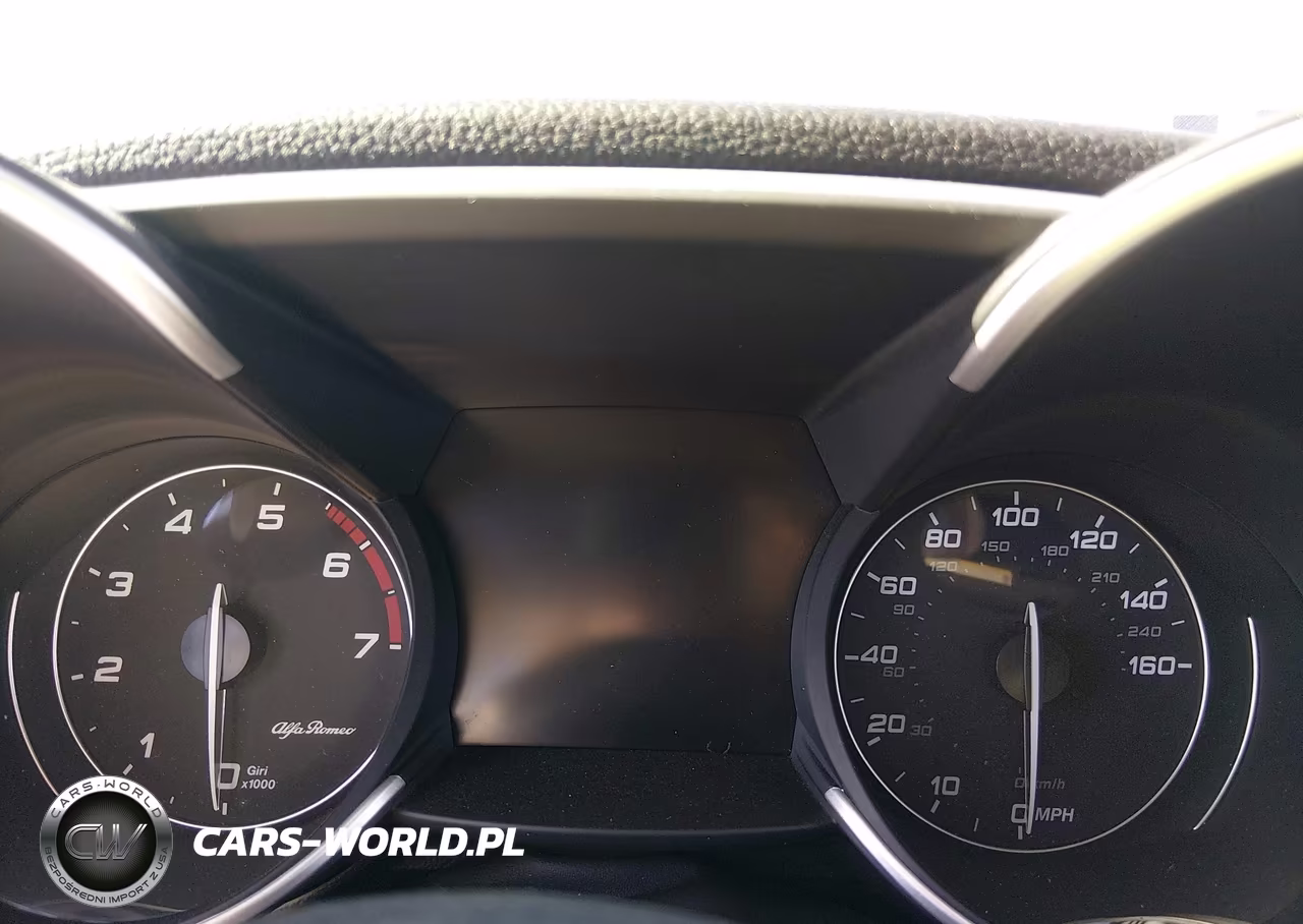 2020 Alfa Romeo Giulia Ti Sport Rwd VIN:ZARFAMBN7L7631613 - 7