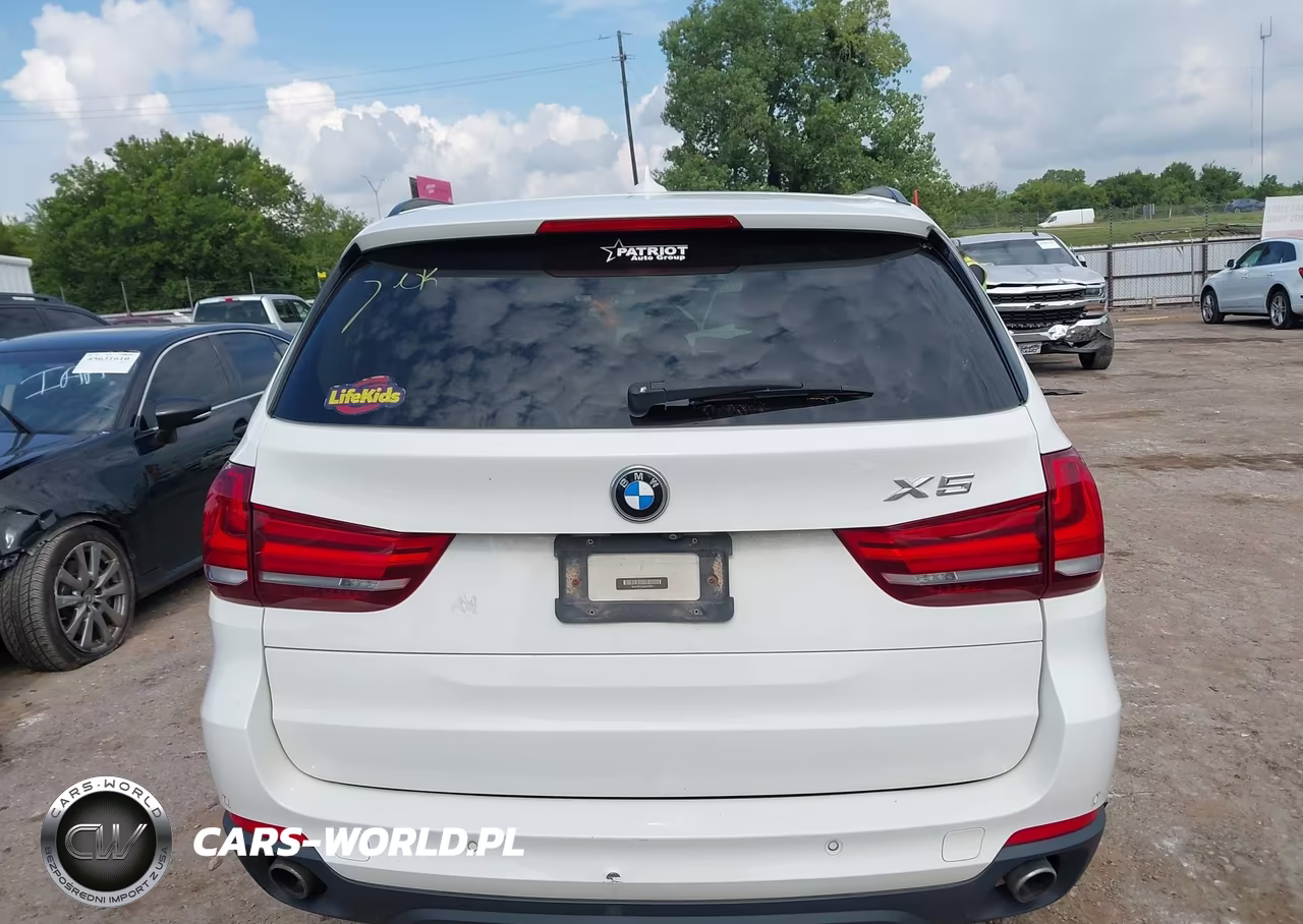 2016 BMW X5 xDrive35I VIN:5UXKR0C56G0P22961 - 16