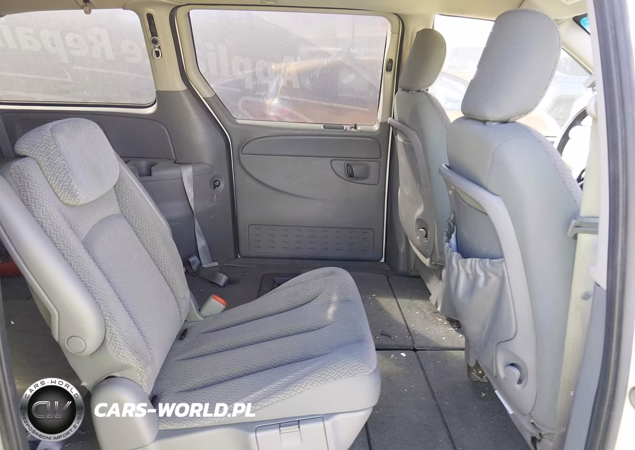 2007 Chrysler Town & Country Lx VIN:2A4GP44R47R213389 - 8