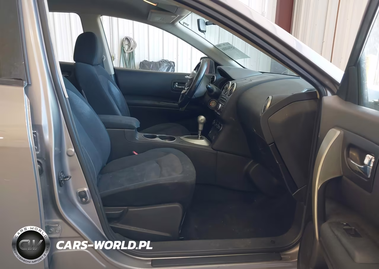 2013 Nissan Rogue S VIN:JN8AS5MT8DW537741 - 5