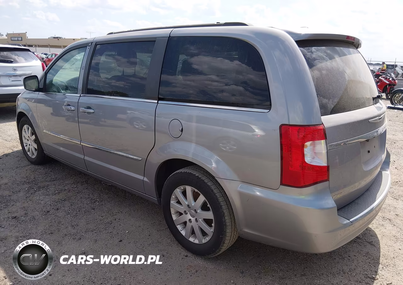 2013 Chrysler Town & Country Touring VIN:2C4RC1BG5DR793659 - 3