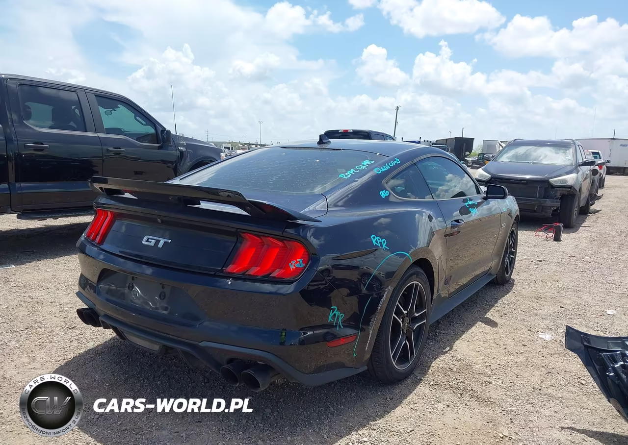 2021 Ford Mustang Gt Premium Fastback VIN:1FA6P8CF0M5125700 - 4