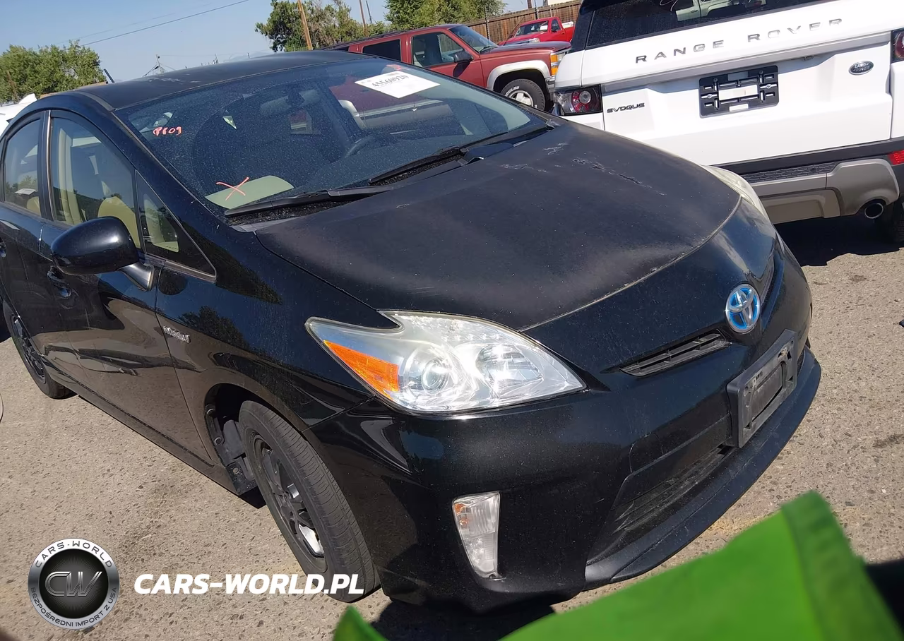 2015 Toyota Prius Three – zdjęcie 1 z 20