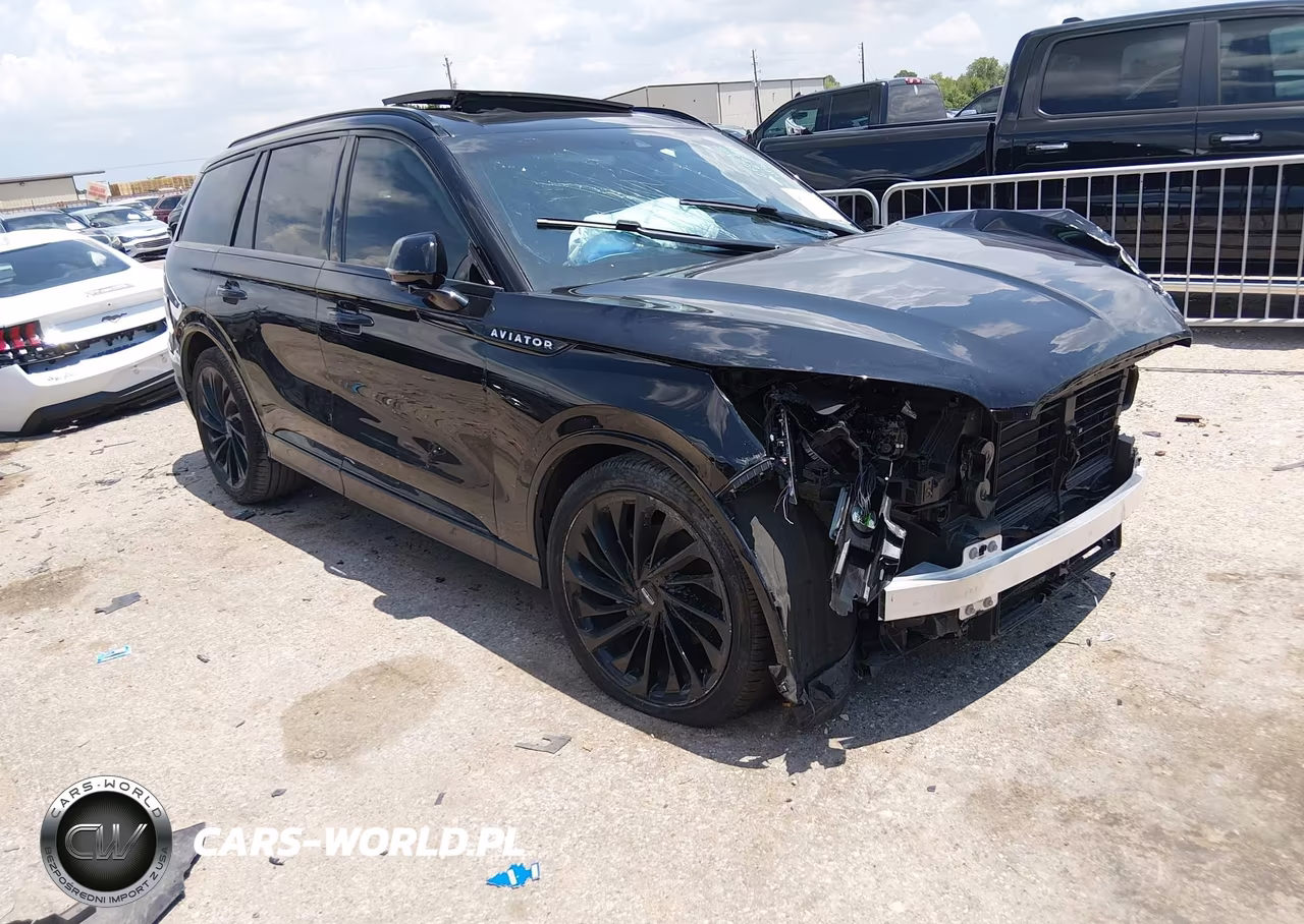 2023 Lincoln Aviator Reserve – zdjęcie 1 z 17