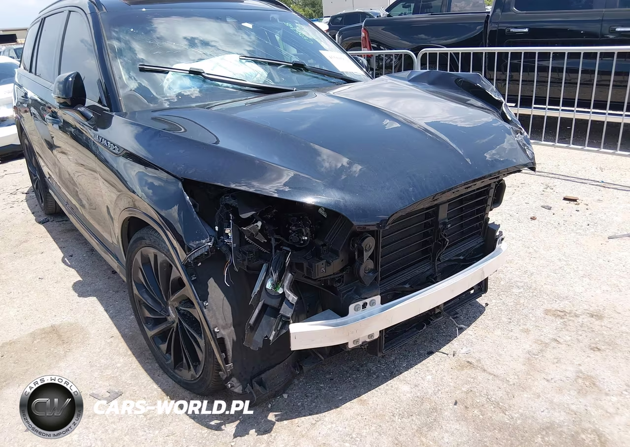 2023 Lincoln Aviator Reserve VIN:5LM5J7WC8PGL28015 - 6
