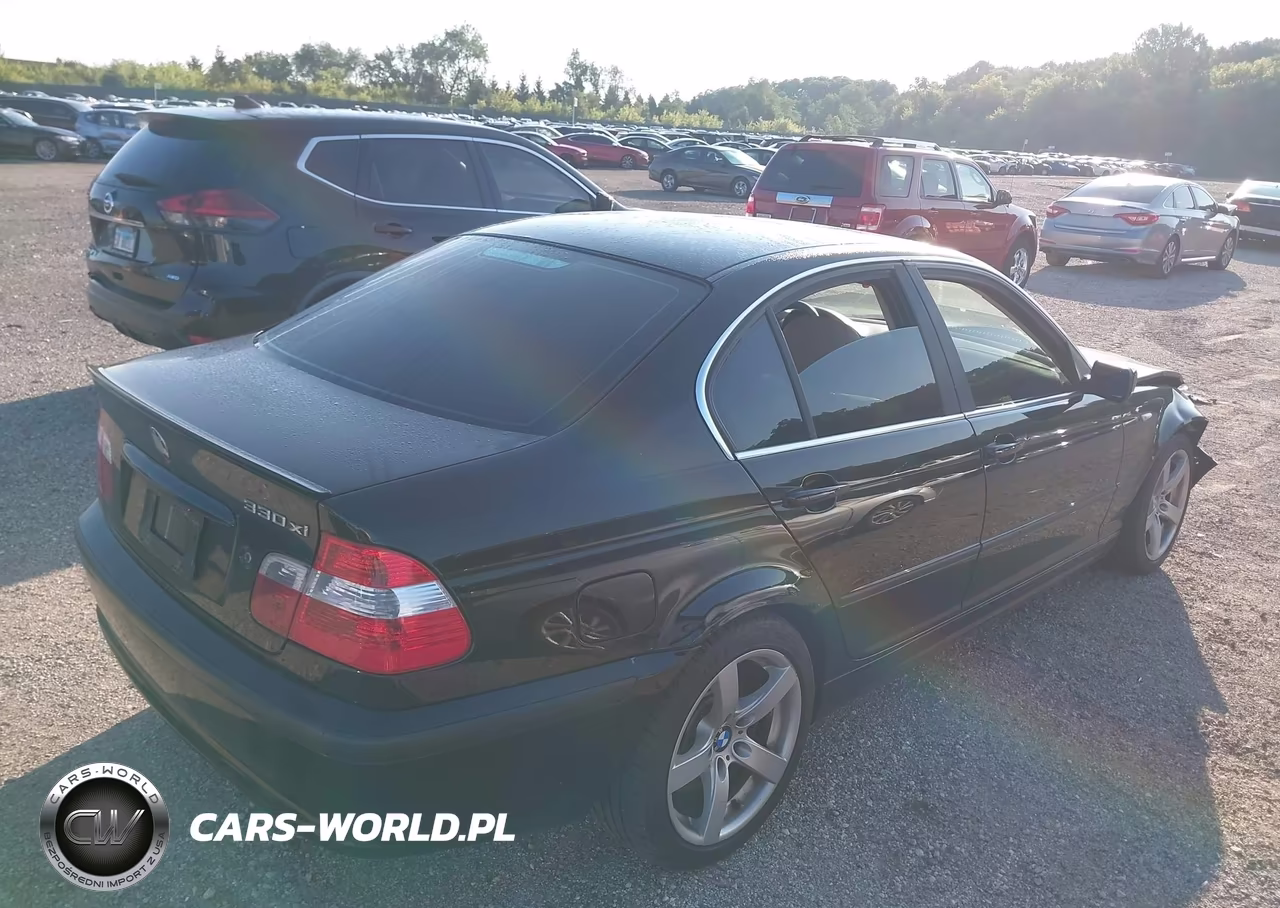 2003 BMW 3 Series 330Xi VIN:WBAEW53423PG20179 - 4