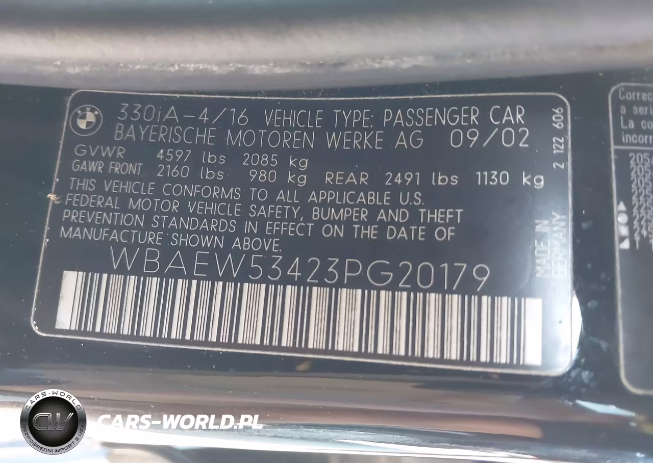 2003 BMW 3 Series 330Xi VIN:WBAEW53423PG20179 - 9