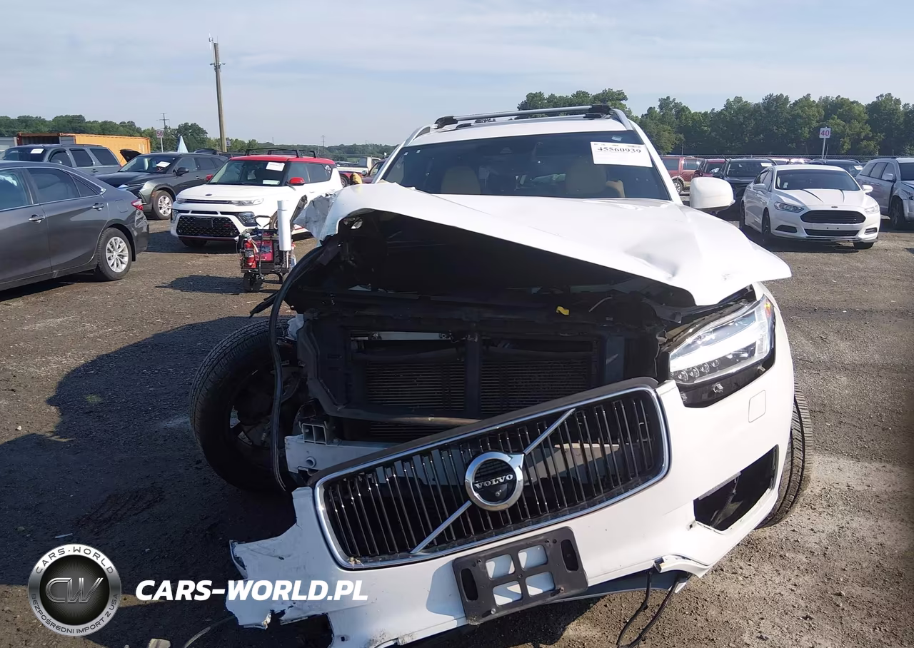 2018 Volvo Xc90 T6 Momentum VIN:YV4A22PKXJ1327743 - 12