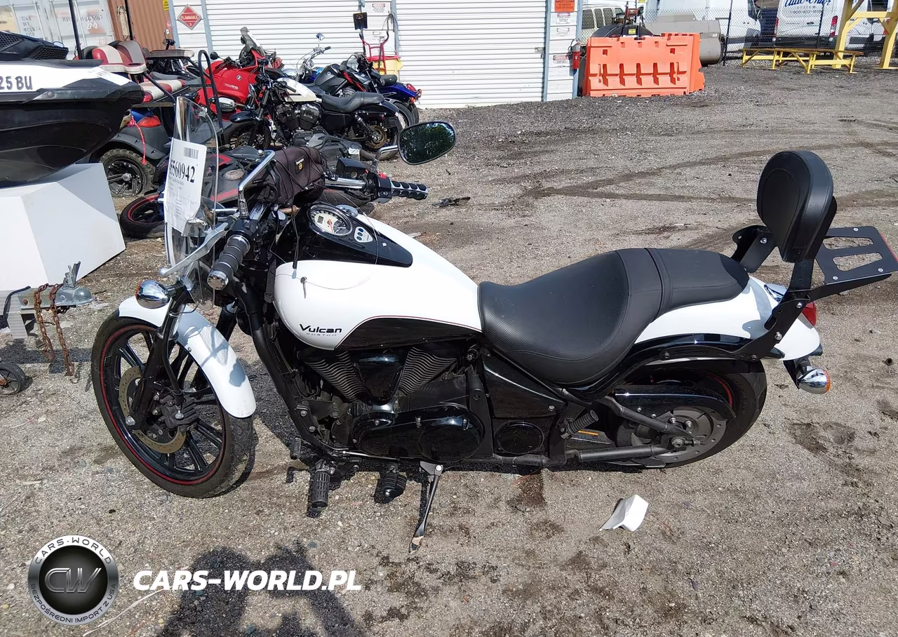 2016 Kawasaki Vn900 C VIN:JKAVN2C13GA065852 - 13