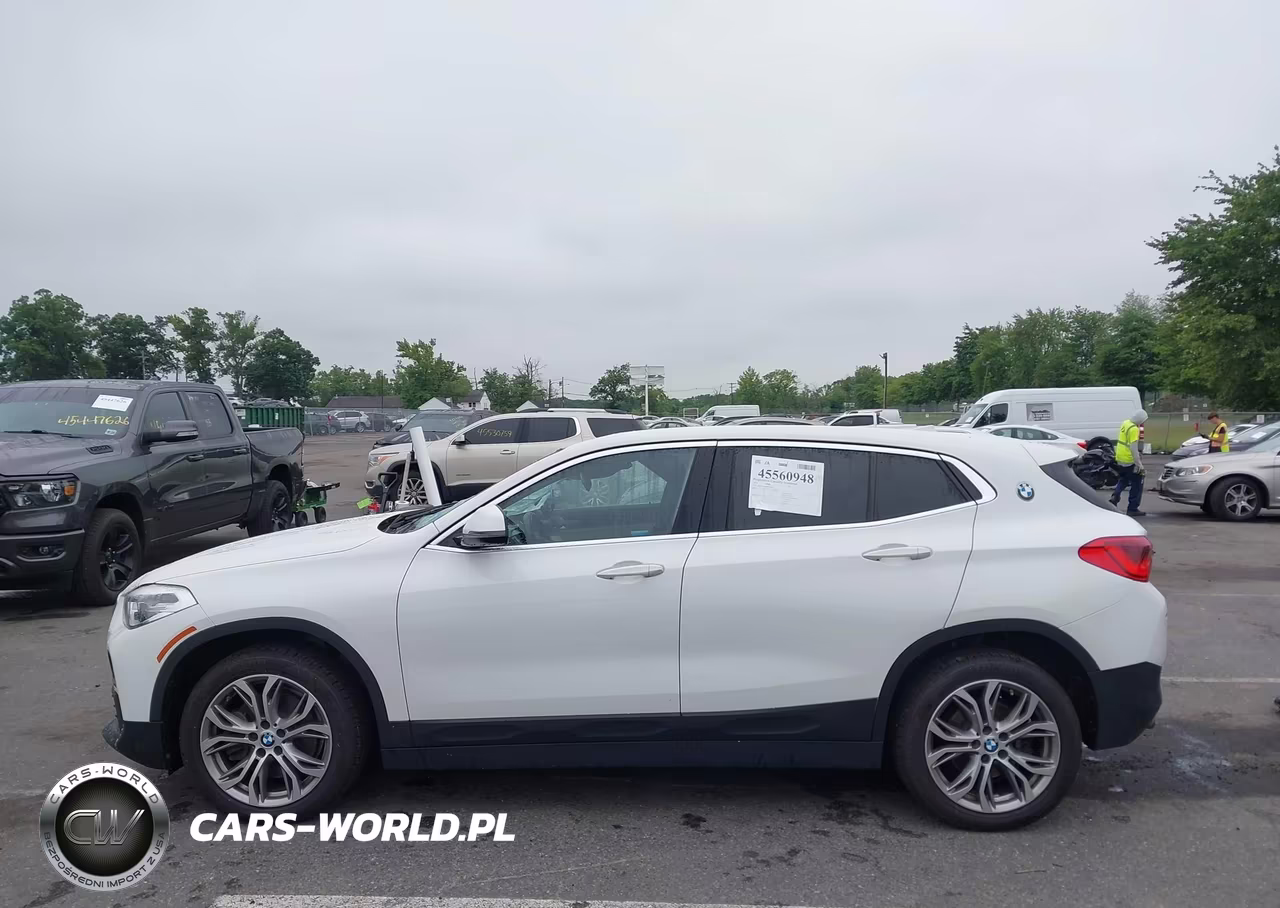 2018 BMW X2 xDrive28I VIN:WBXYJ5C39JEF79308 - 14