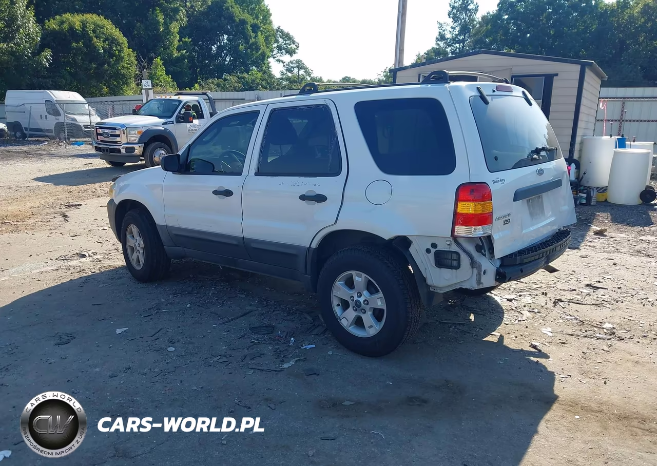 2007 Ford Escape Xlt VIN:1FMYU03Z87KA91224 - 3