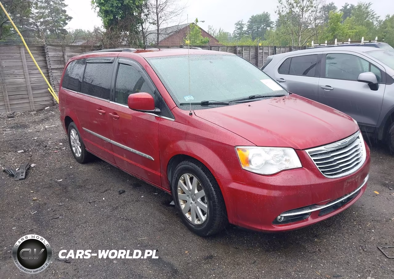 2014 Chrysler Town & Country Touring – zdjęcie 1 z 11