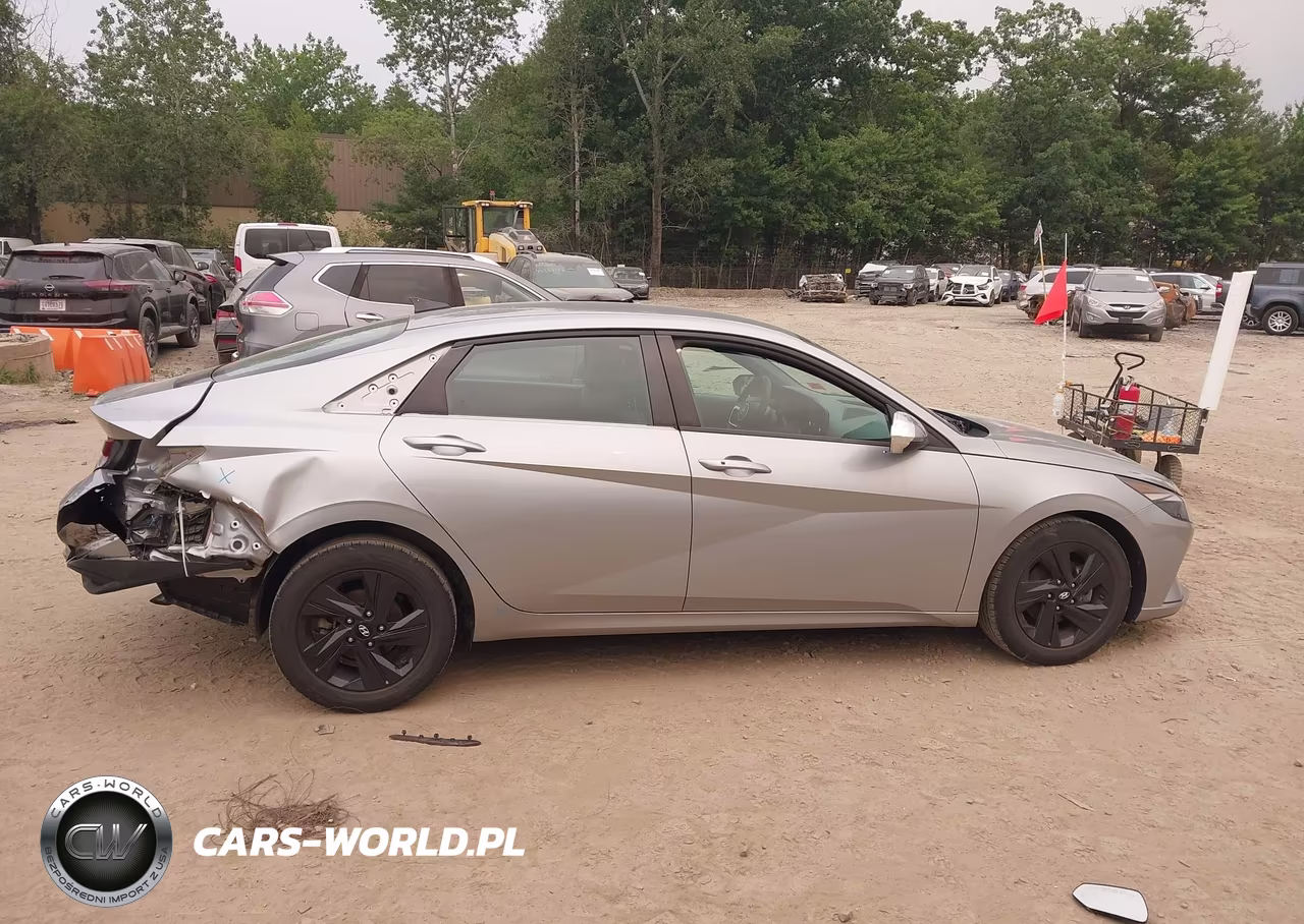 2022 Hyundai Elantra Sel VIN:5NPLM4AG2NH072851 - 13