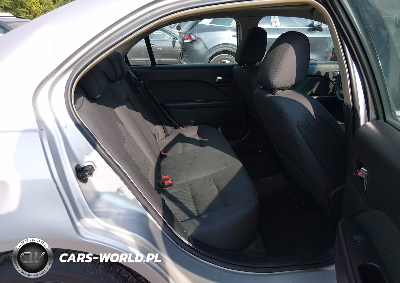 2010 Ford Fusion Se VIN:3FAHP0HA8AR341827 - 8