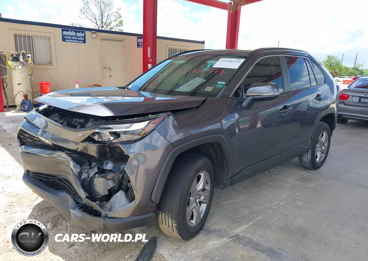 2023 Toyota Rav4 Xle VIN:2T3W1RFV6PC232737 - 2