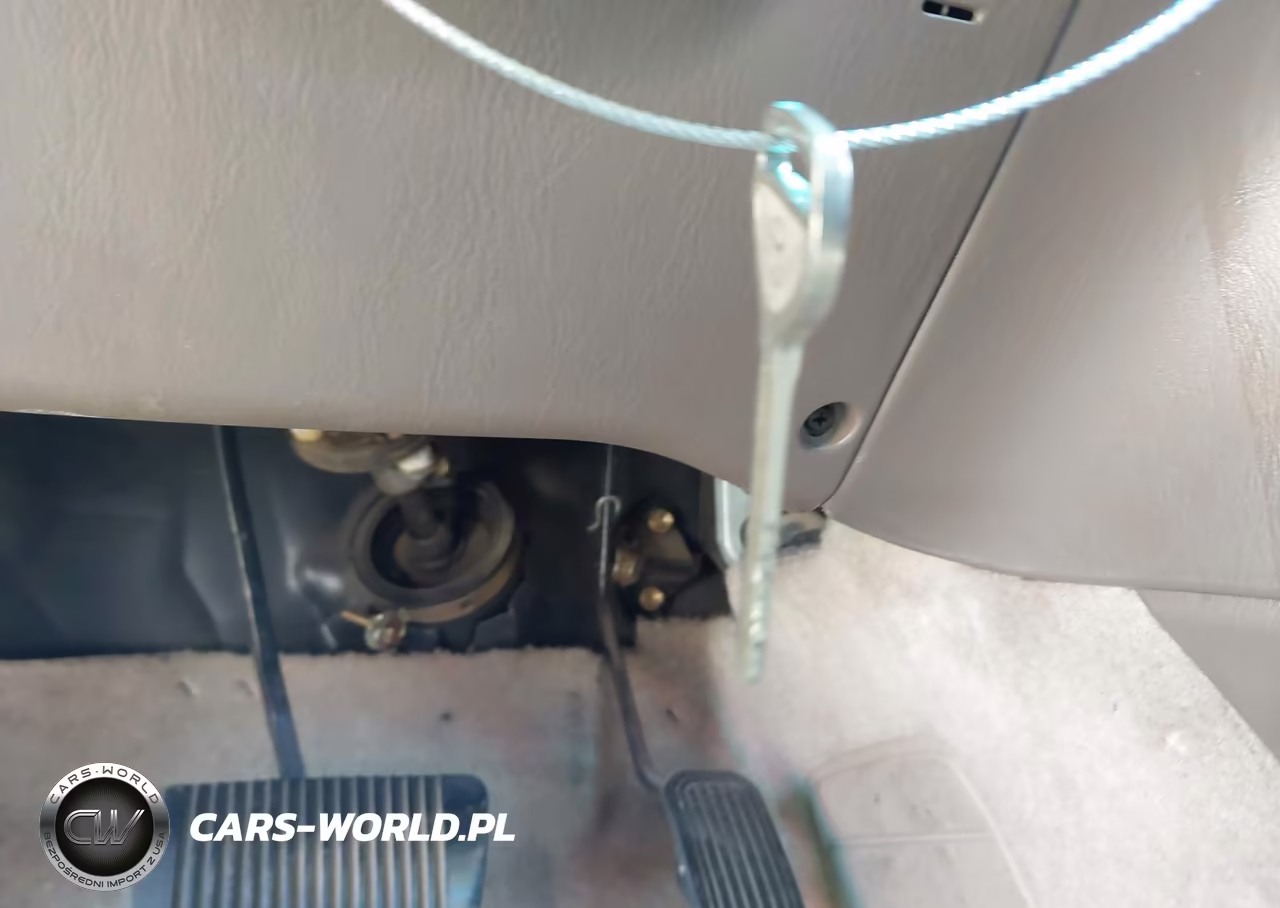 1999 Toyota Camry Le VIN:JT2BG28K4X0288906 - 11