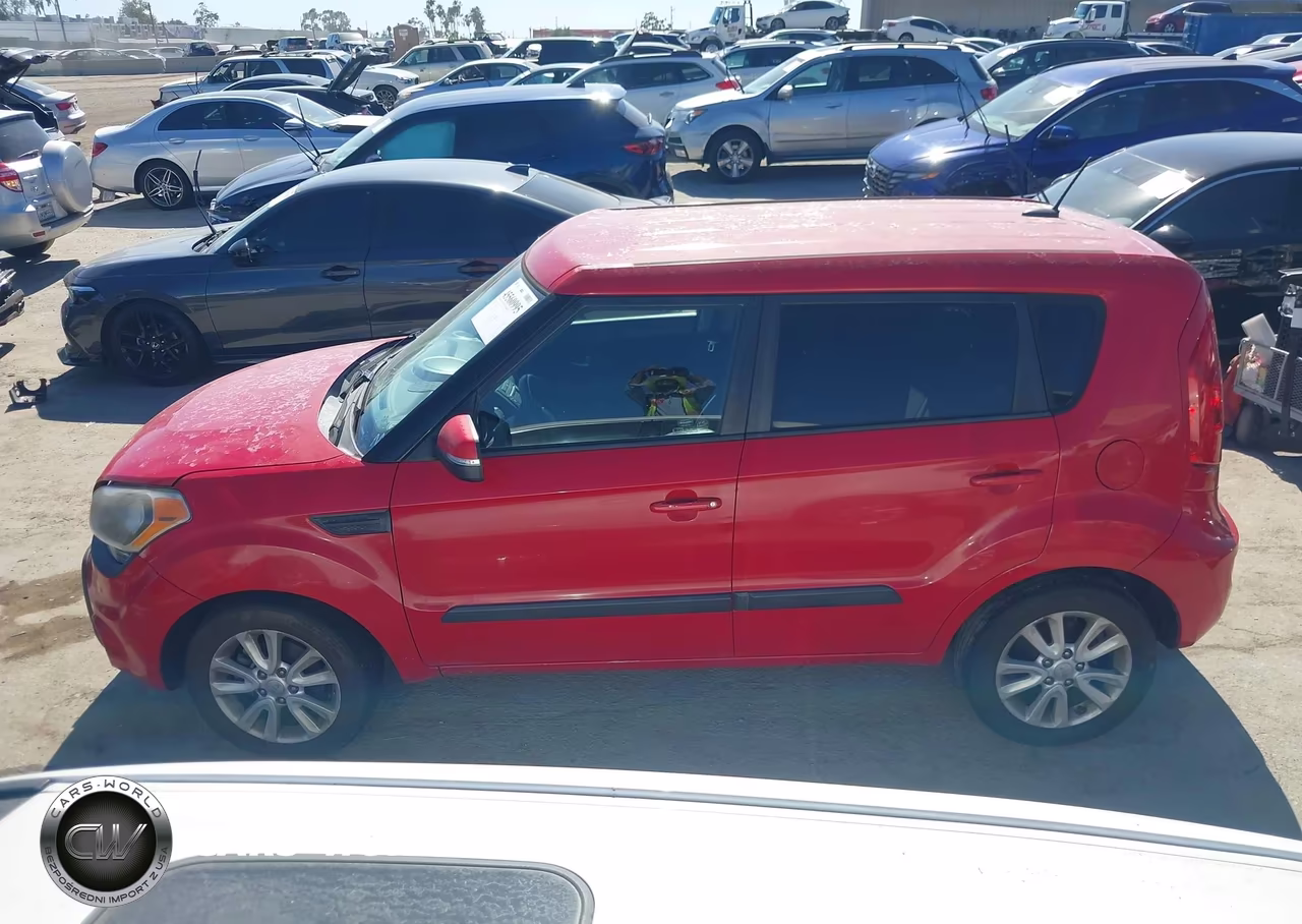 2012 Kia Soul + VIN:KNDJT2A62C7438265 - 14