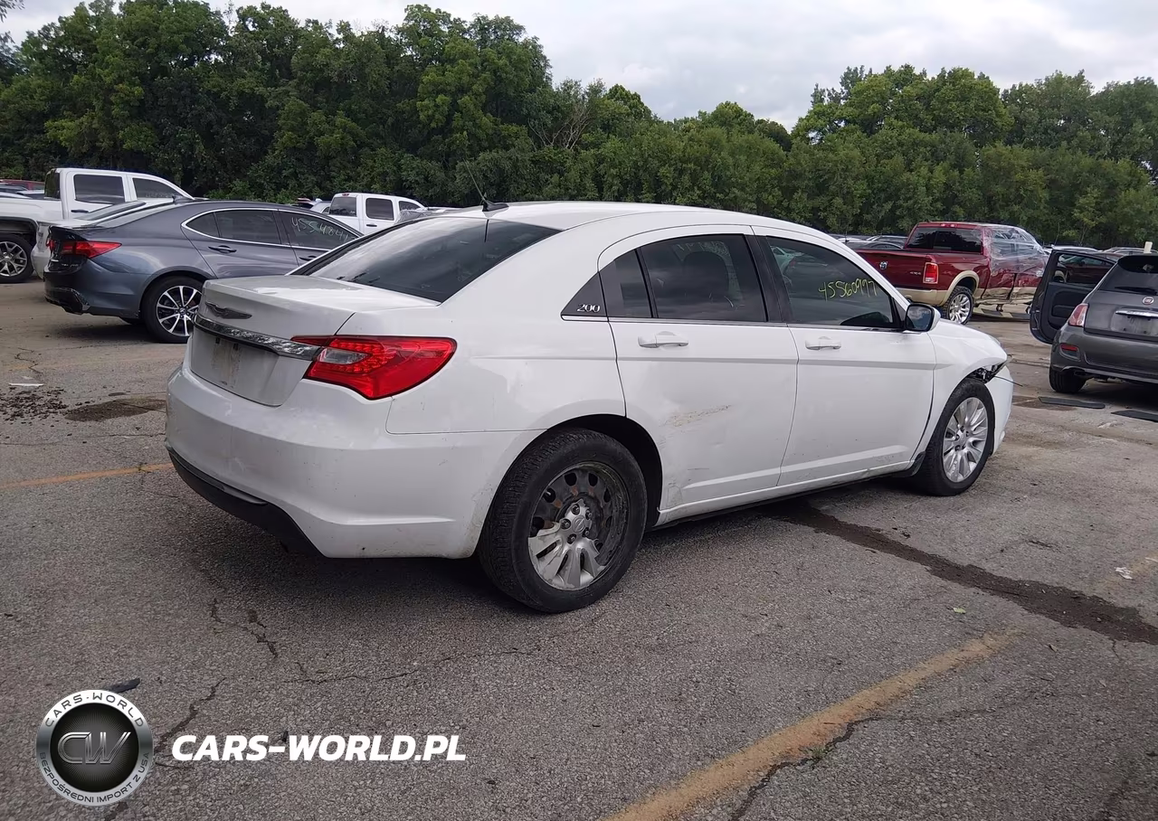 2012 Chrysler 200 Lx VIN:1C3CCBABXCN164738 - 4