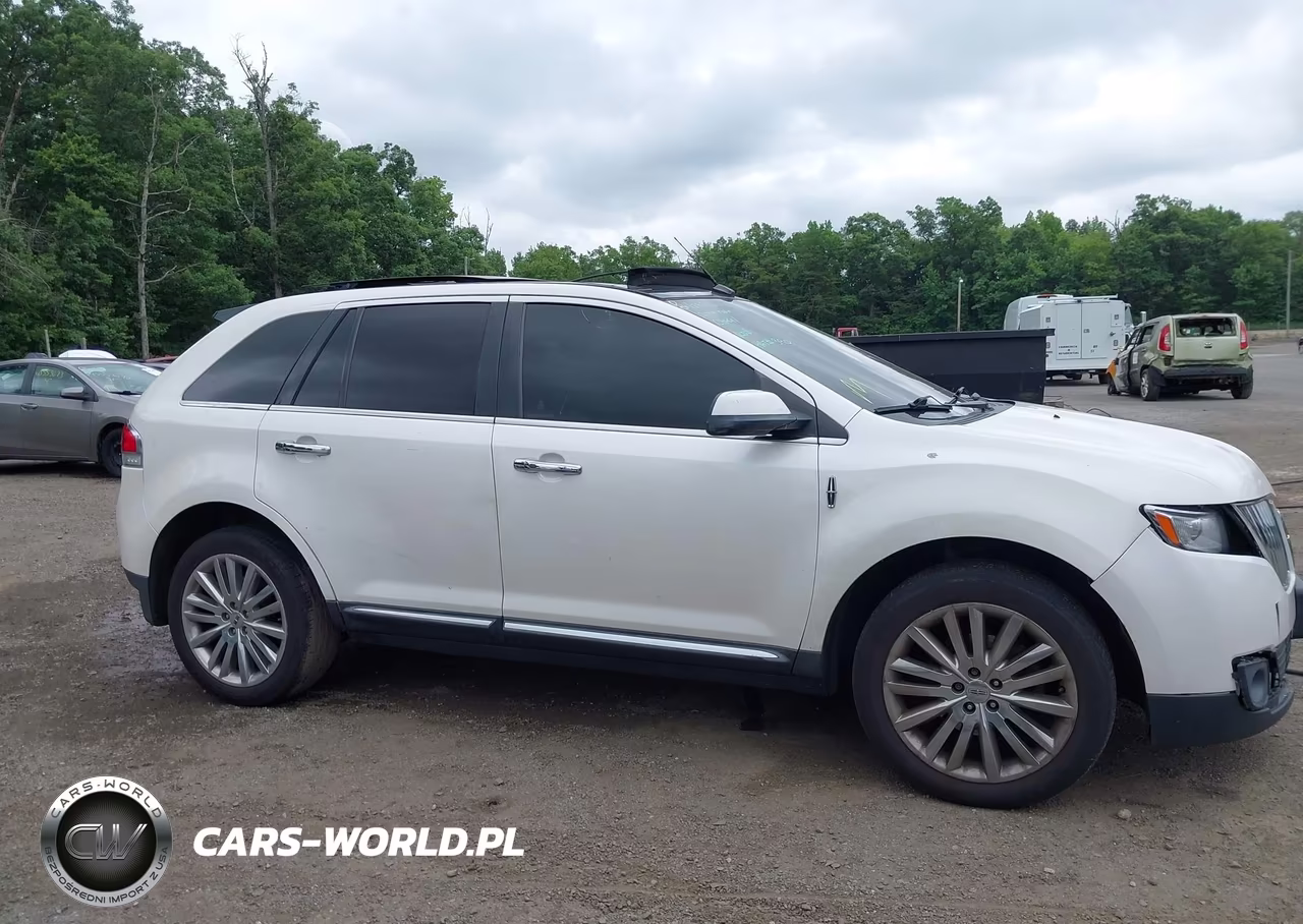 2011 Lincoln Mkx VIN:2LMDJ8JK8BBJ27223 - 13