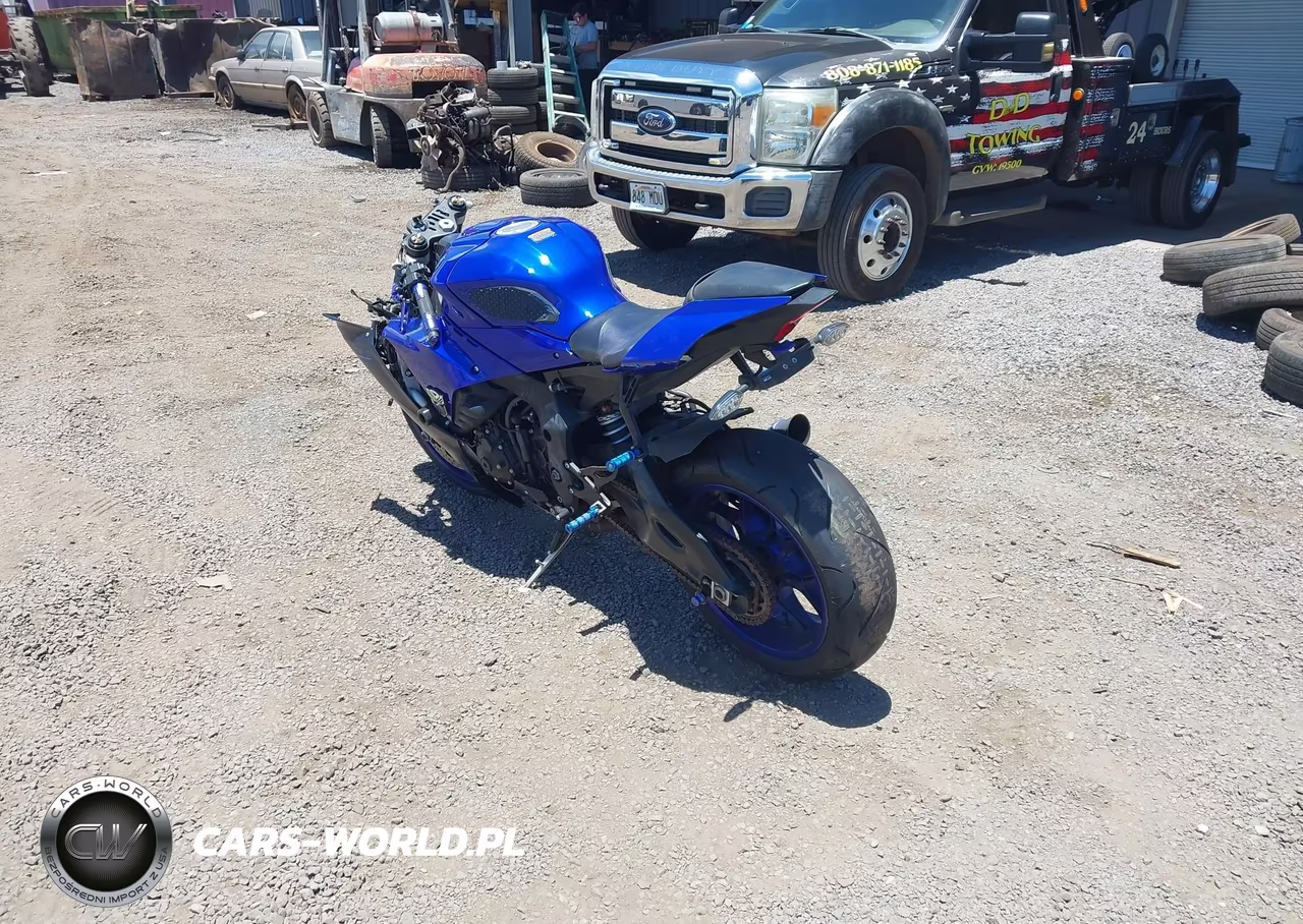 2023 Yamaha Yzfr1 VIN:JYARN66E0PA003060 - 3