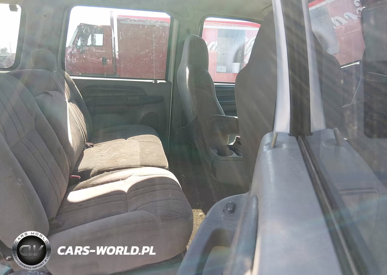 2000 Ford Excursion Xlt VIN:1FMNU41S2YEA53942 - 8