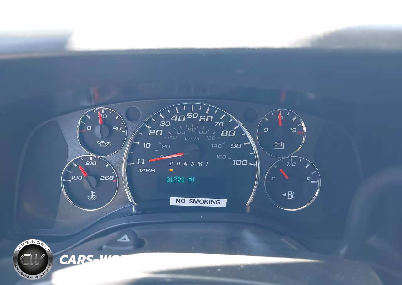 2010 Chevrolet Express 3500 Work Van VIN:1GC2GUBA1A1147330 - 7