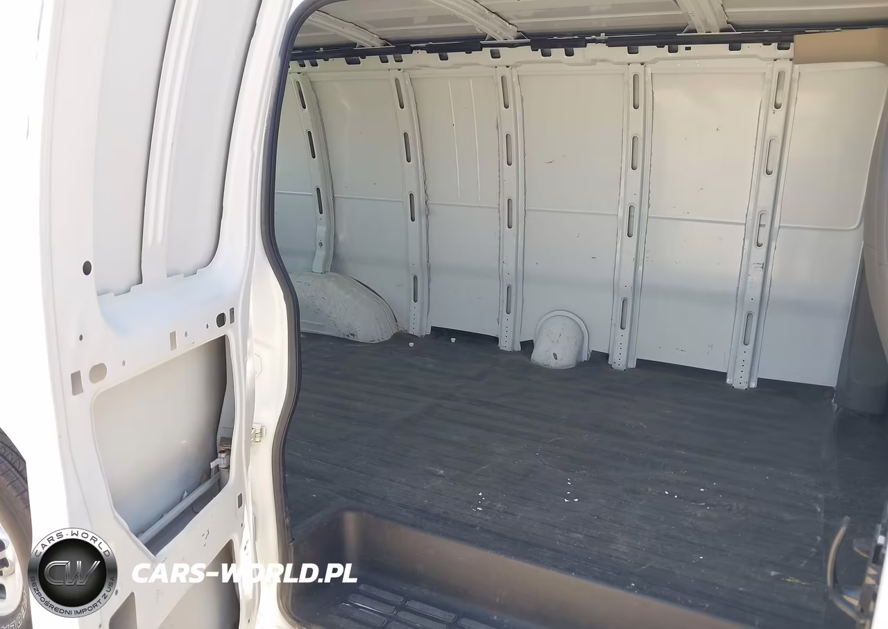 2010 Chevrolet Express 3500 Work Van VIN:1GC2GUBA1A1147330 - 8